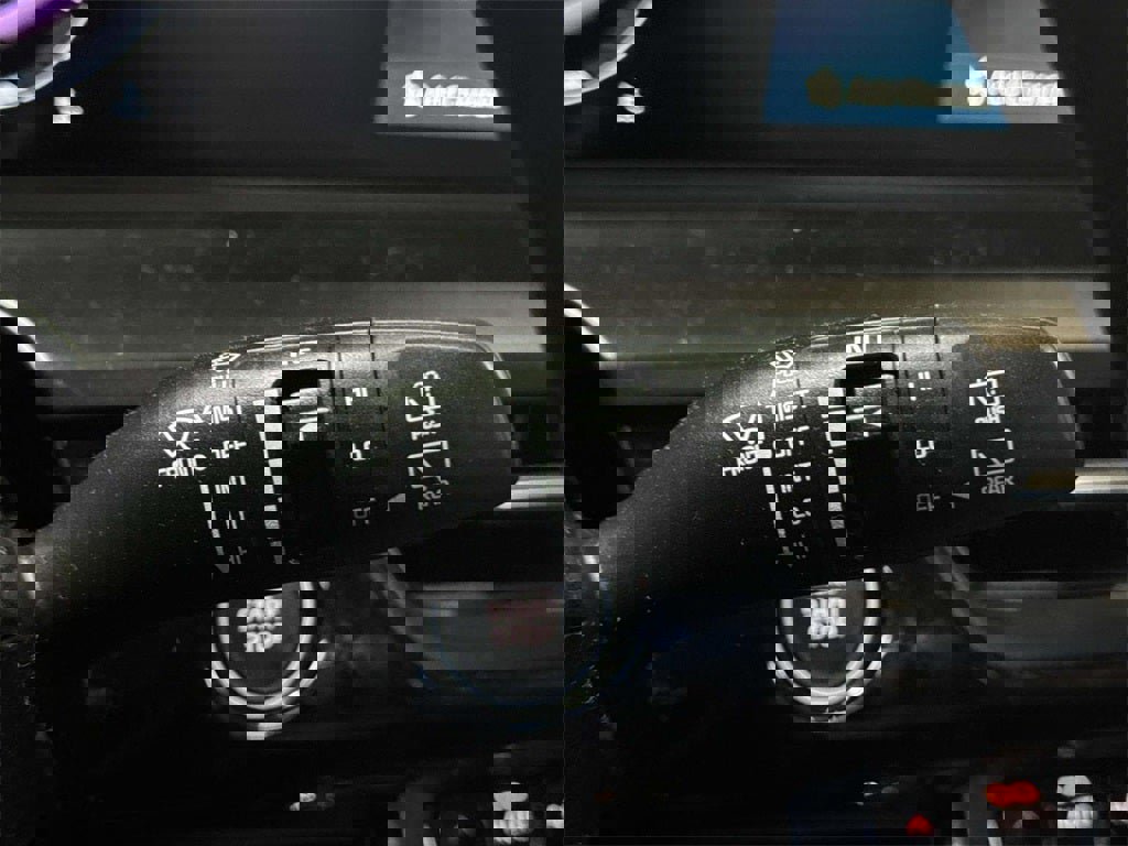 Used 2025 Kia Seltos S image 22