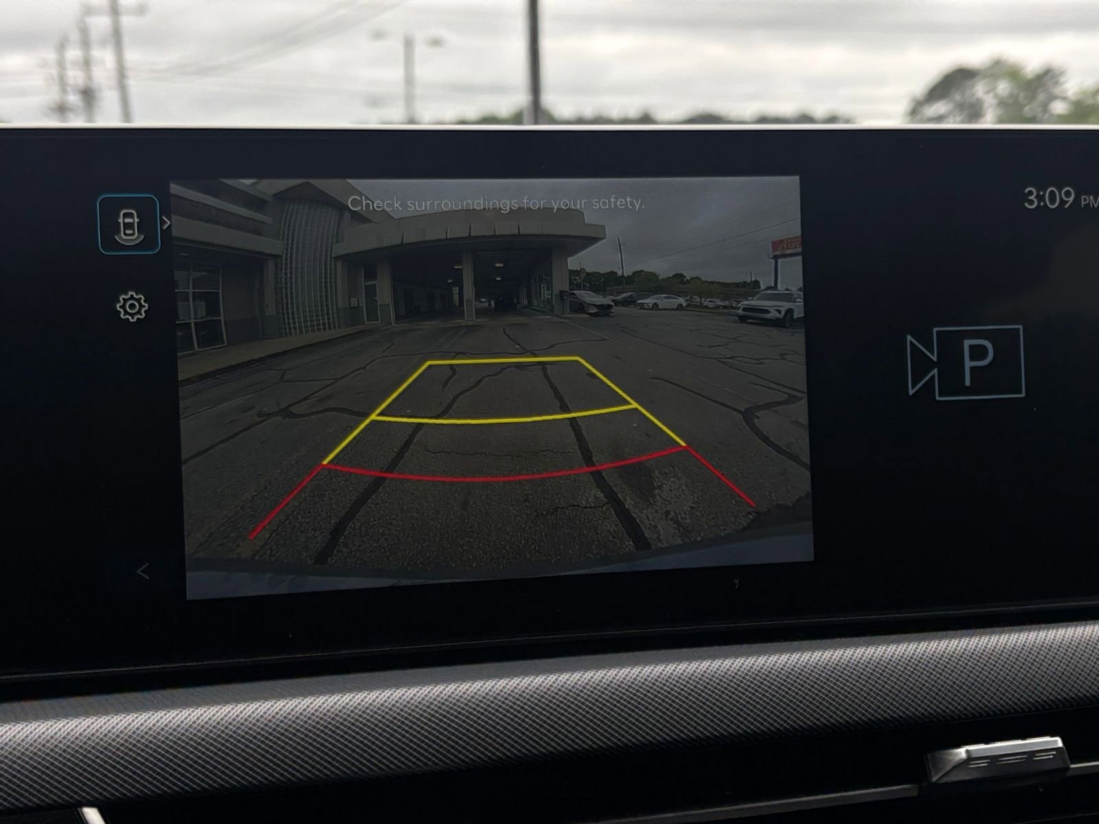 Used 2025 Hyundai Sonata SEL FWD image 30