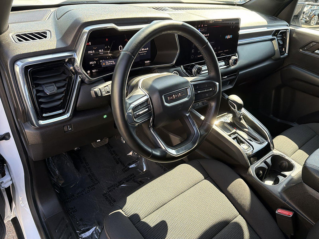 Used 2024 GMC Canyon Elevation RWD image 9