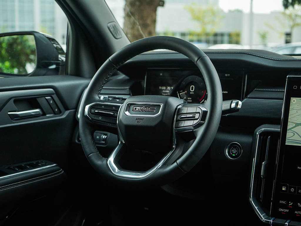 New 2026 GMC Acadia Elevation w/ Black Edition AWD/4WD image 17