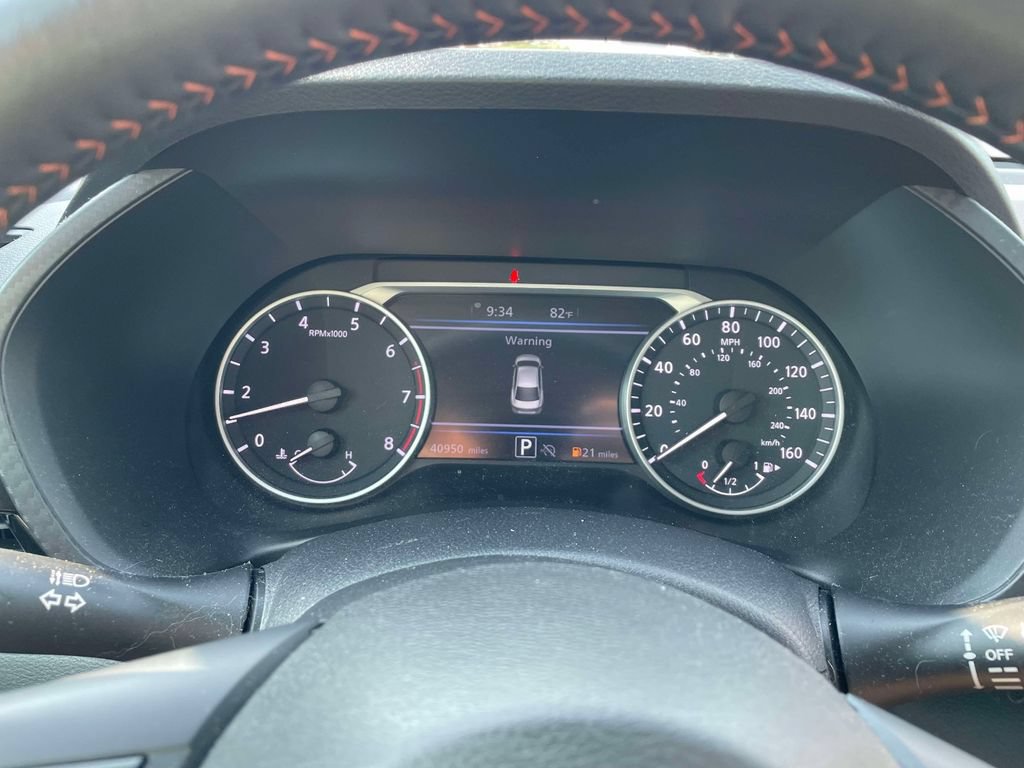 Used 2024 Nissan Sentra SR FWD image 23
