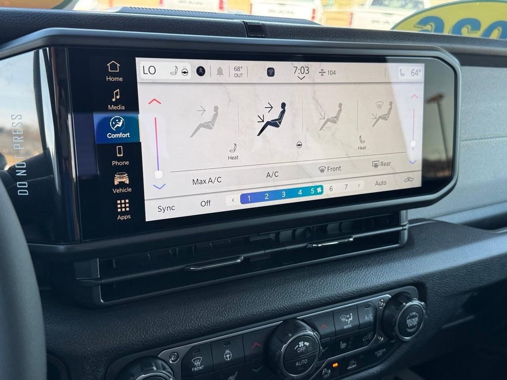 New 2026 Jeep Gladiator Willys AWD/4WD image 21