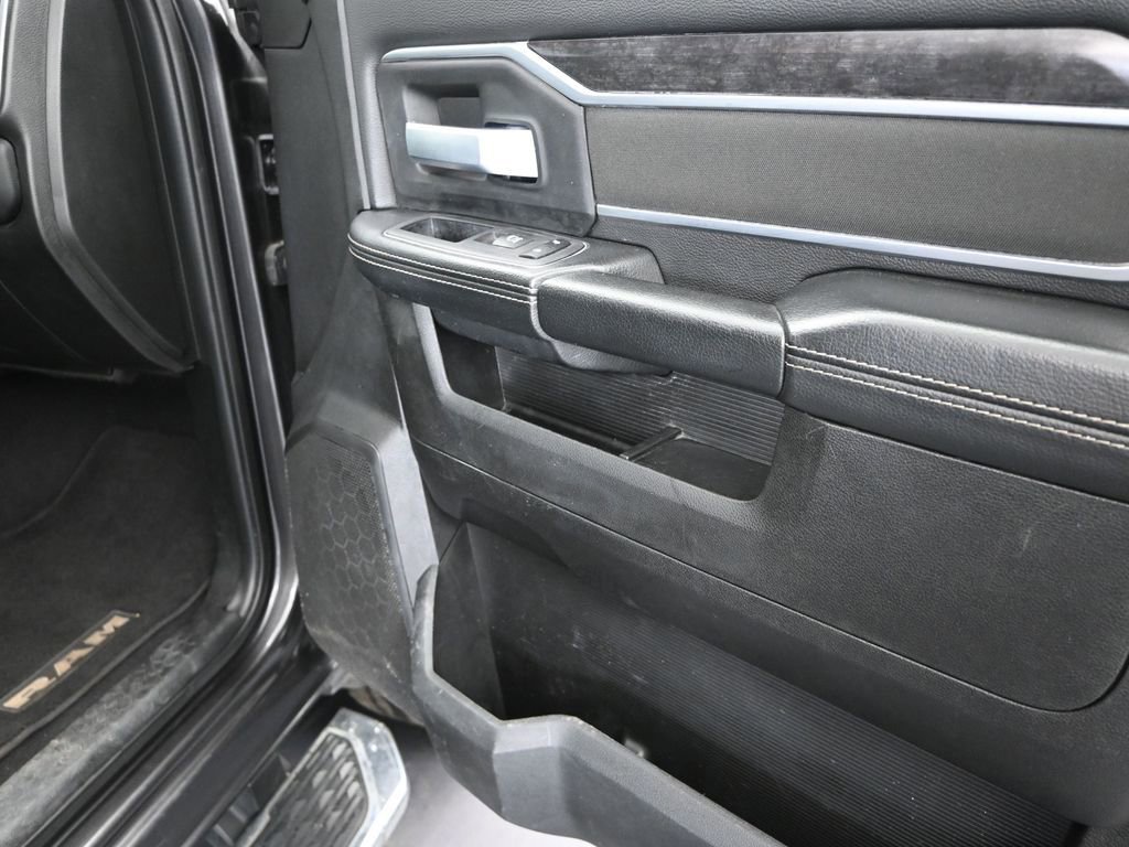 Used 2024 RAM 2500 Big Horn image 24