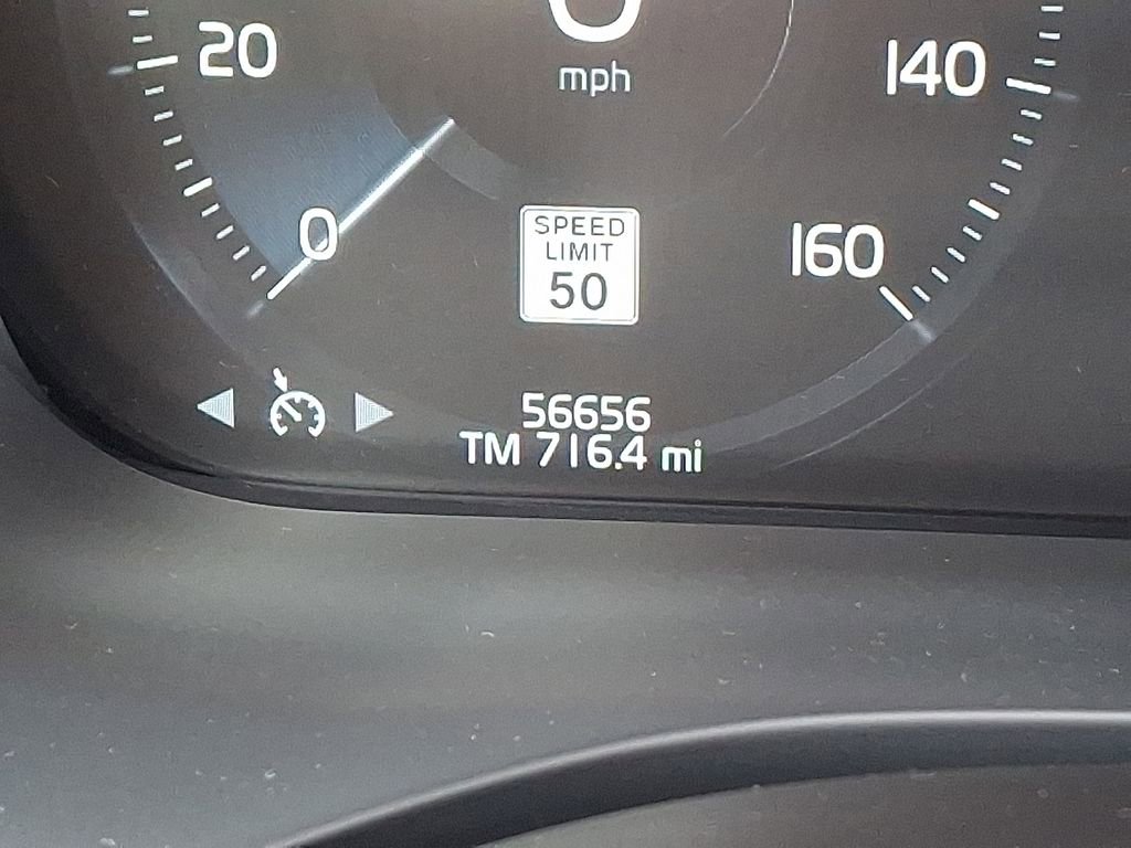 Used 2019 Volvo XC60 T5 Inscription image 22