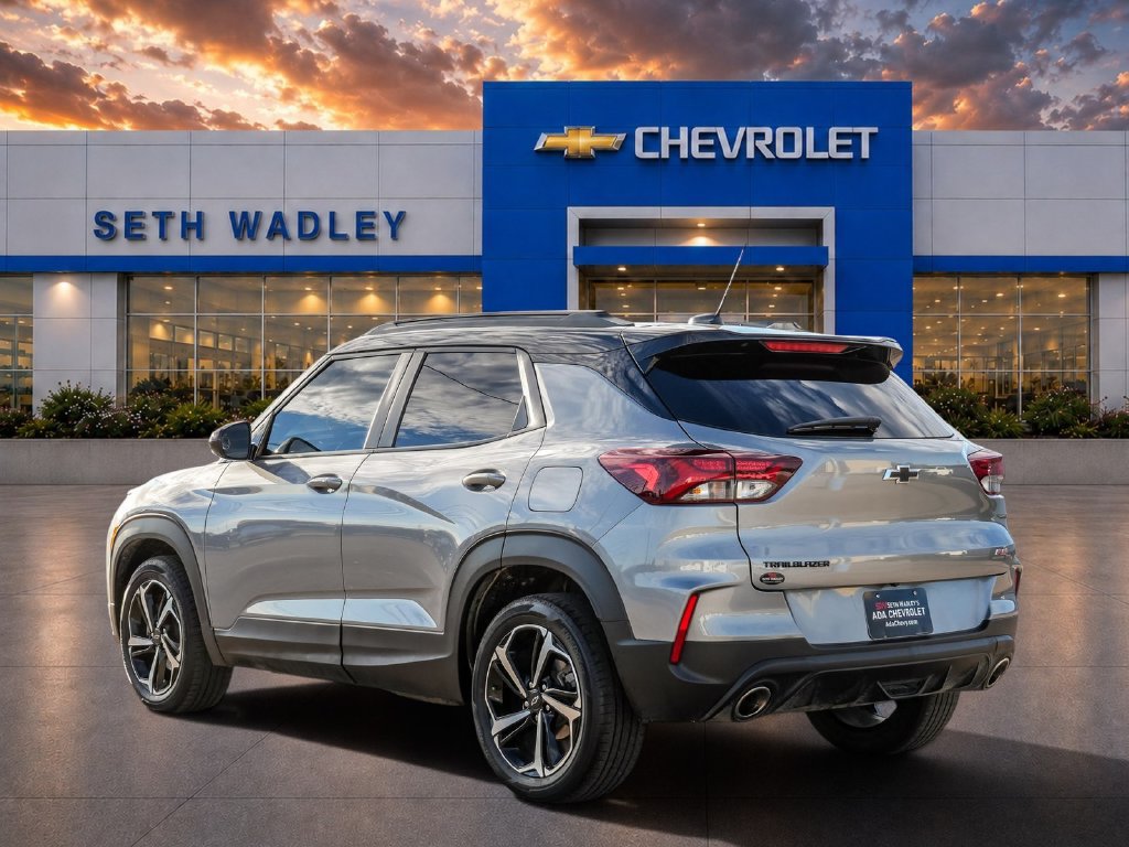 Used 2023 Chevrolet TrailBlazer RS w/ Convenience Package FWD image 5