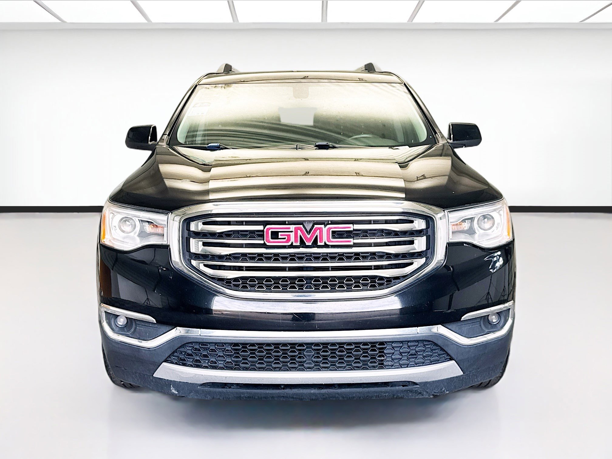 Used 2017 GMC Acadia SLE w/ Driver Alert Package I image 2