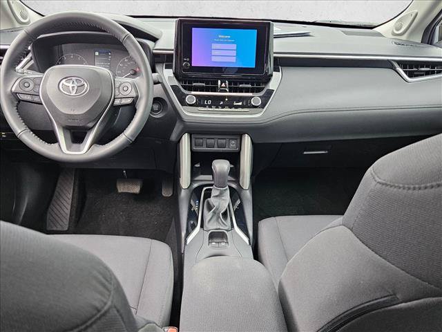 Used 2024 Toyota Corolla Cross LE w/ Moonroof Package FWD image 16