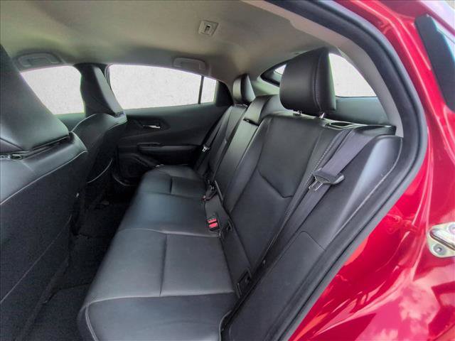 Used 2024 Toyota Prius XLE FWD image 15