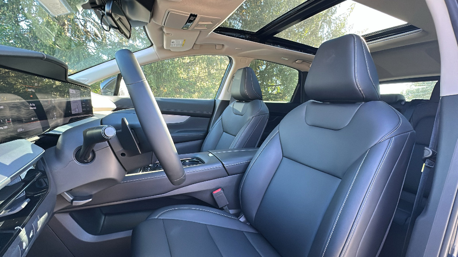 New 2025 Nissan Murano SL image 8