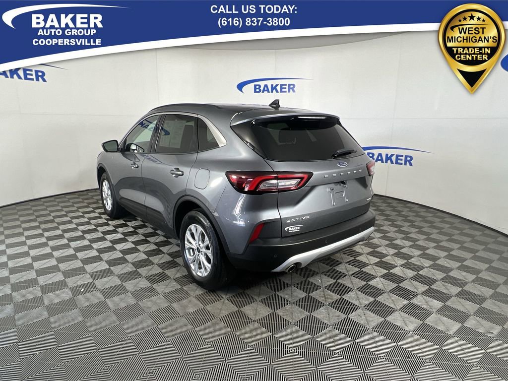 Used 2024 Ford Escape Active w/ Tech Pack #2 image 7