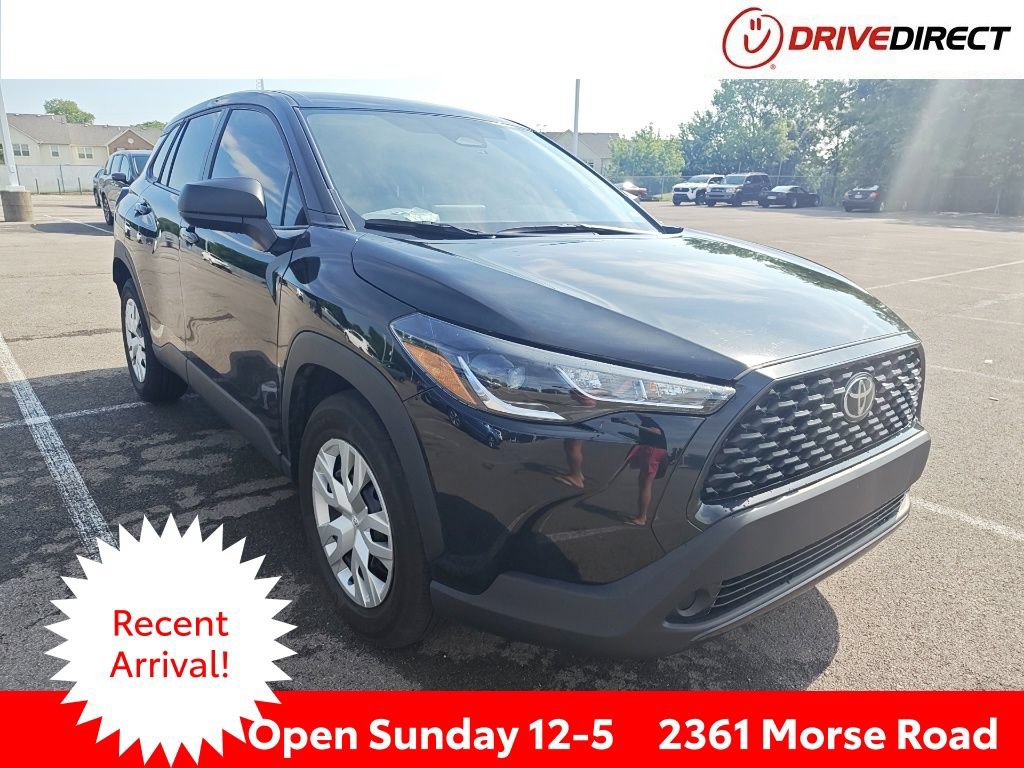 Used 2025 Toyota Corolla Cross L FWD image 1