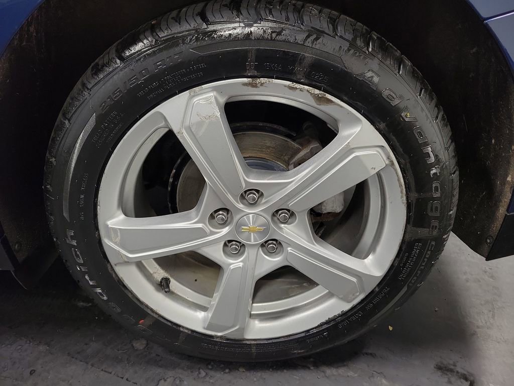 Used 2019 Chevrolet Volt LT w/ Comfort Package image 11