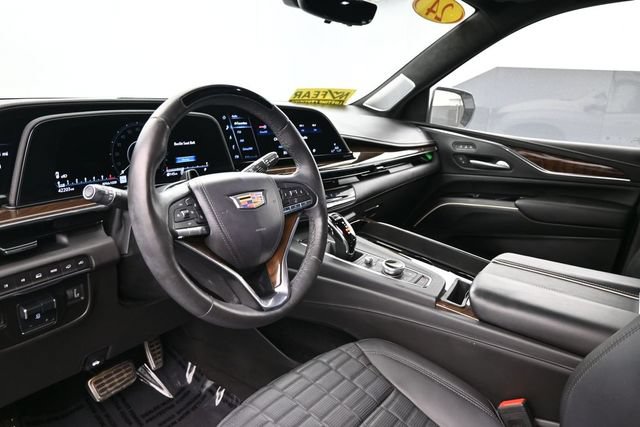 Used 2024 Cadillac Escalade Sport Platinum w/ LPO, Floor Liner Package AWD/4WD image 23
