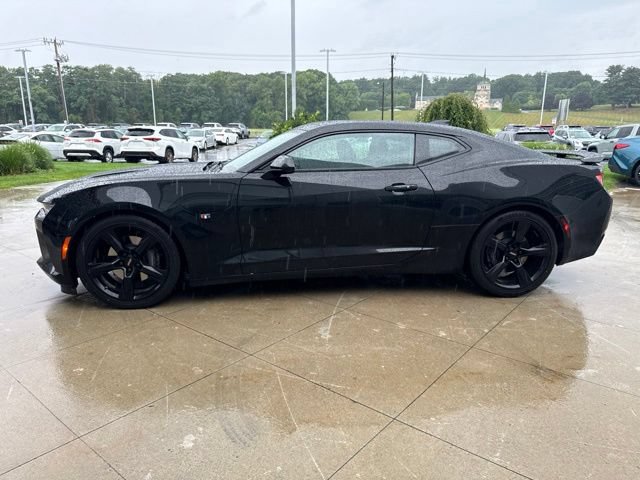 Used 2018 Chevrolet Camaro SS w/ LPO RS/SS Interior Package RWD image 4
