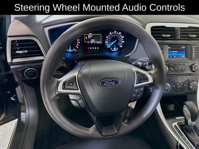 Used 2014 Ford Fusion SE FWD image 12
