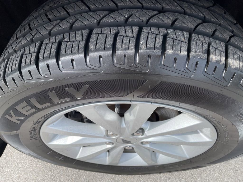 Used 2020 Dodge Durango SXT image 30