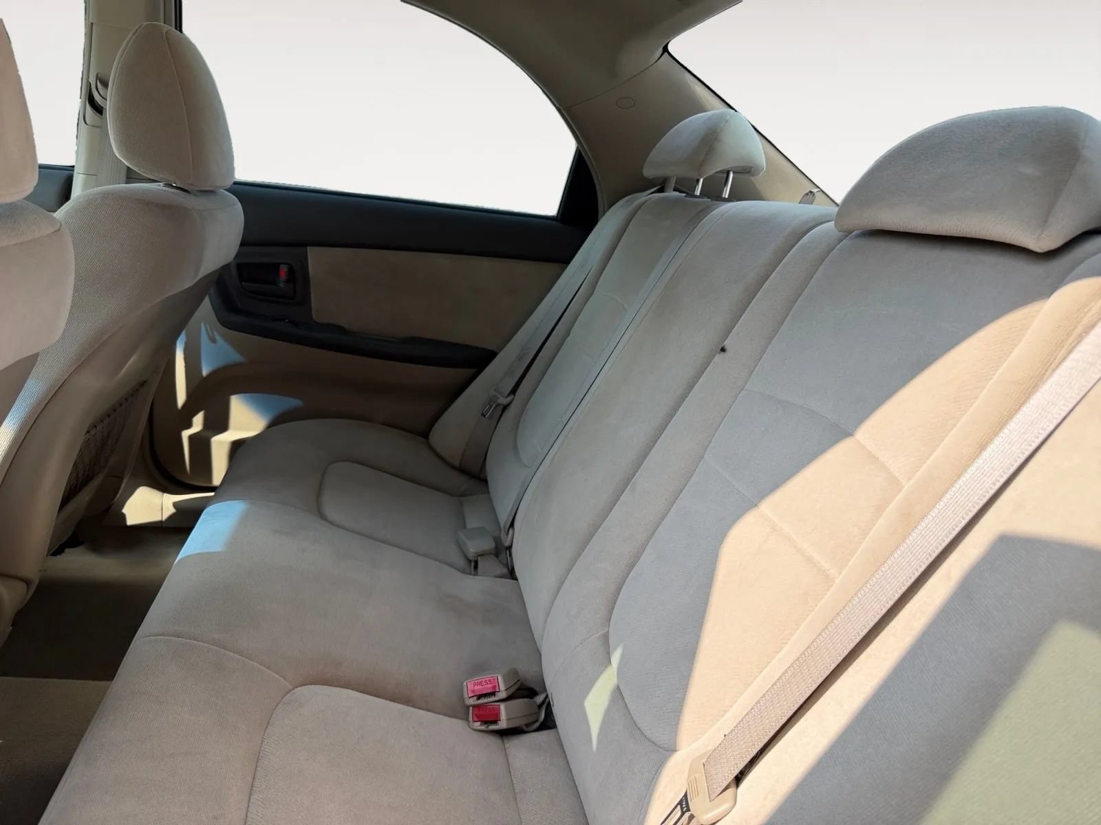Used 2006 Kia Spectra EX FWD image 14