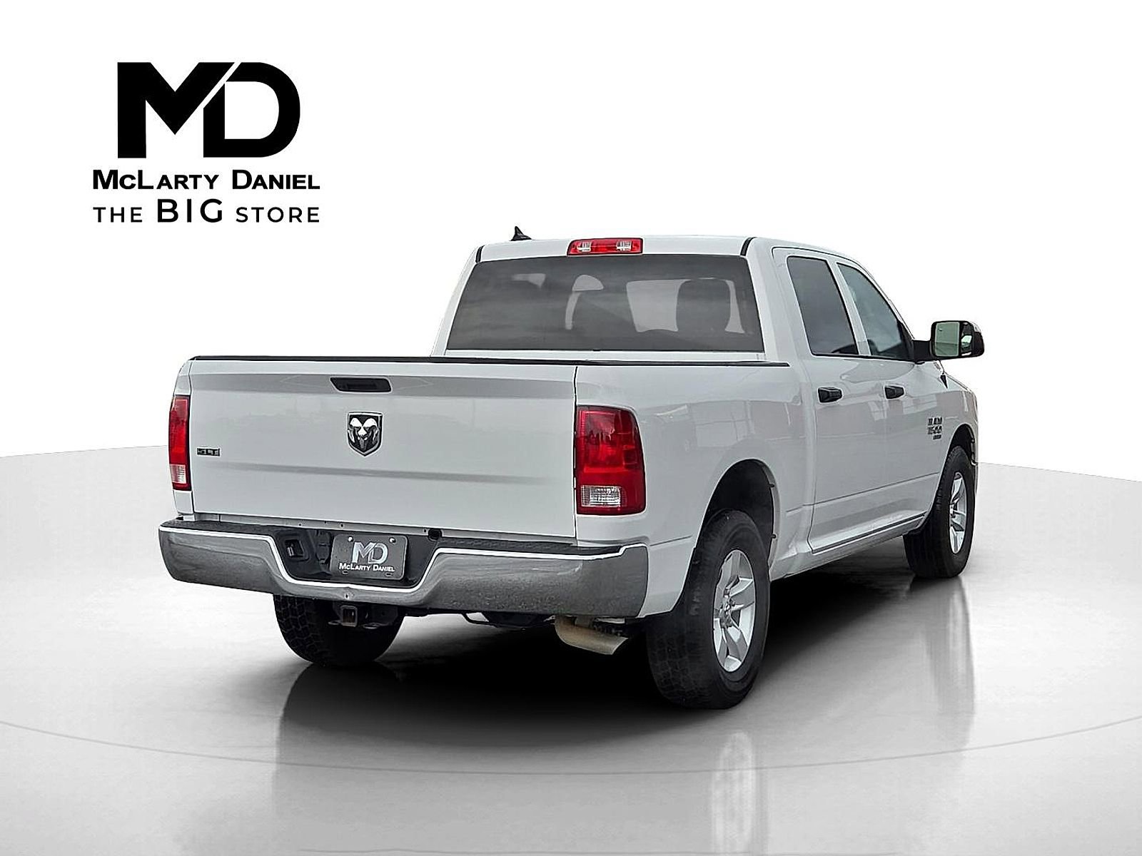 Used 2023 RAM 1500 Classic SLT w/ Trailer & Traction Group image 5