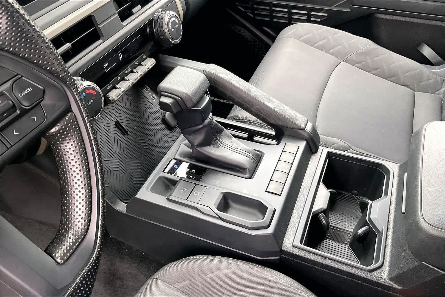 Used 2025 Toyota Tacoma SR RWD image 15