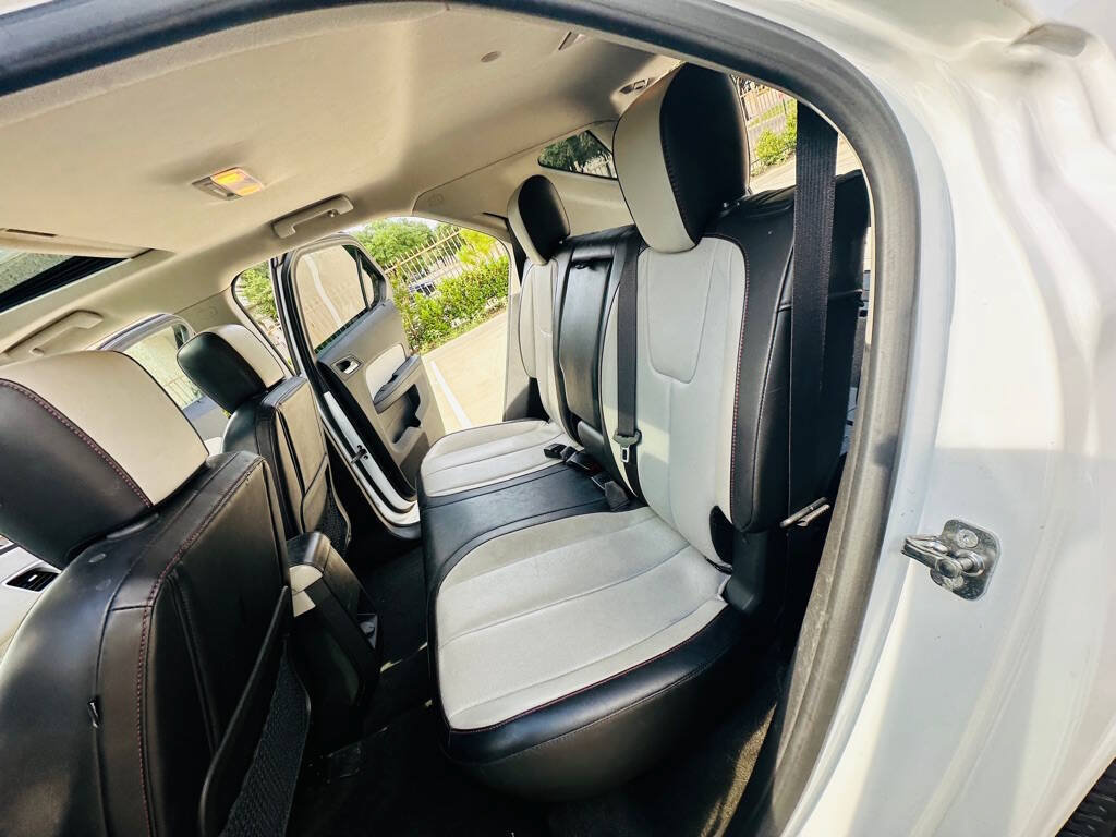 Used 2012 Chevrolet Equinox LTZ FWD image 16