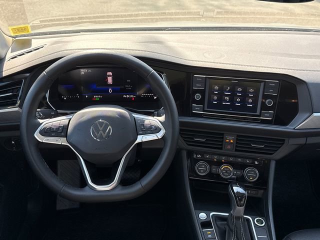 Used 2023 Volkswagen Jetta SE image 26