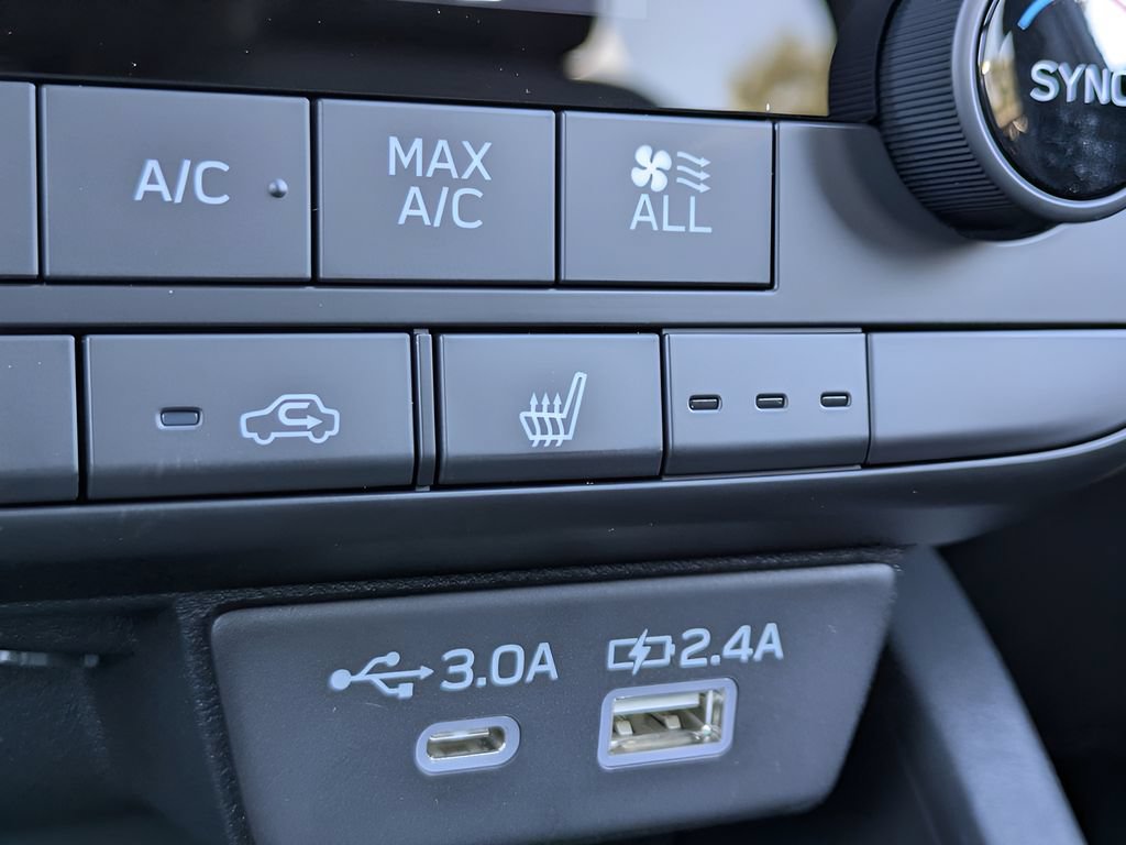 New 2026 Subaru Outback Limited AWD/4WD image 23