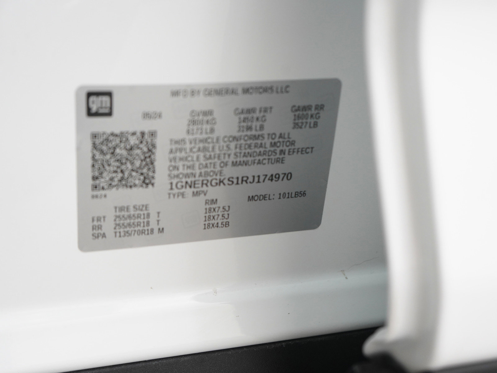 Used 2024 Chevrolet Traverse LT image 32