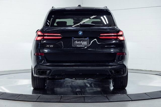 New 2026 BMW X5 xDrive50e image 10