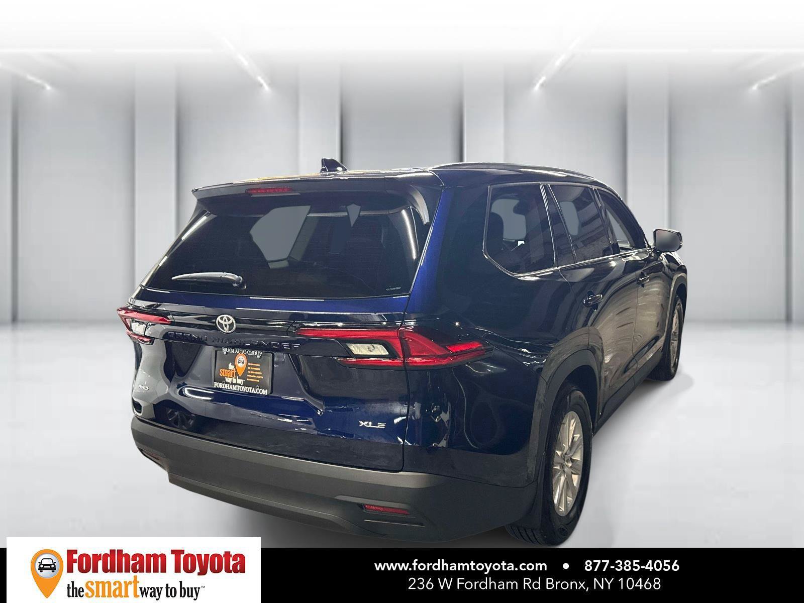 Used 2026 Toyota Grand Highlander AWD image 7