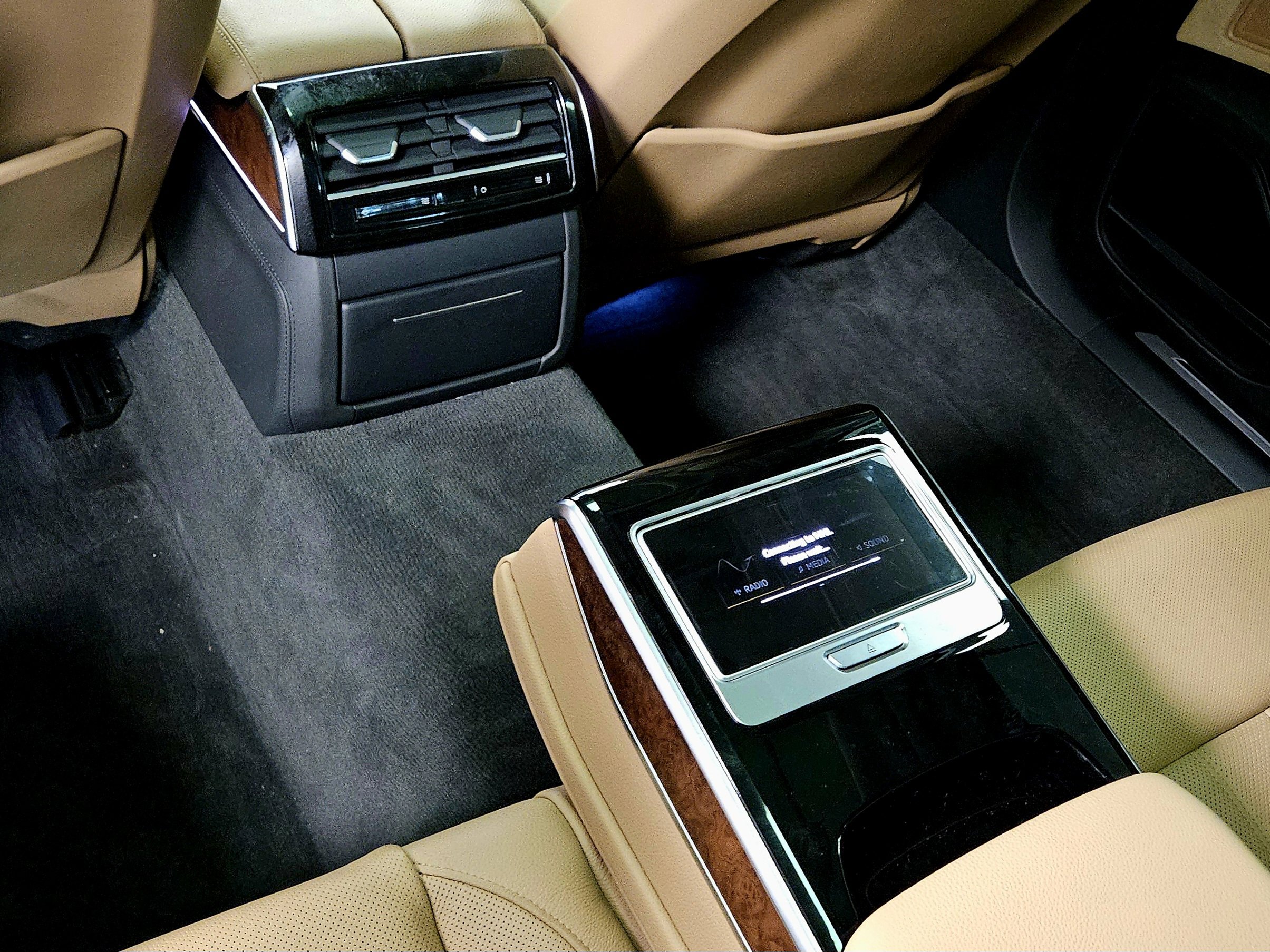 Used 2021 Audi A8 L 3.0T image 43