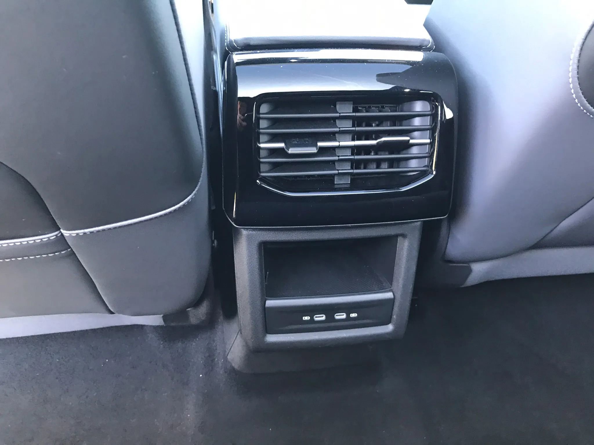 Used 2023 Volkswagen ID.4 Pro S AWD/4WD image 40