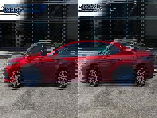 Used 2023 Toyota Camry LE image 2