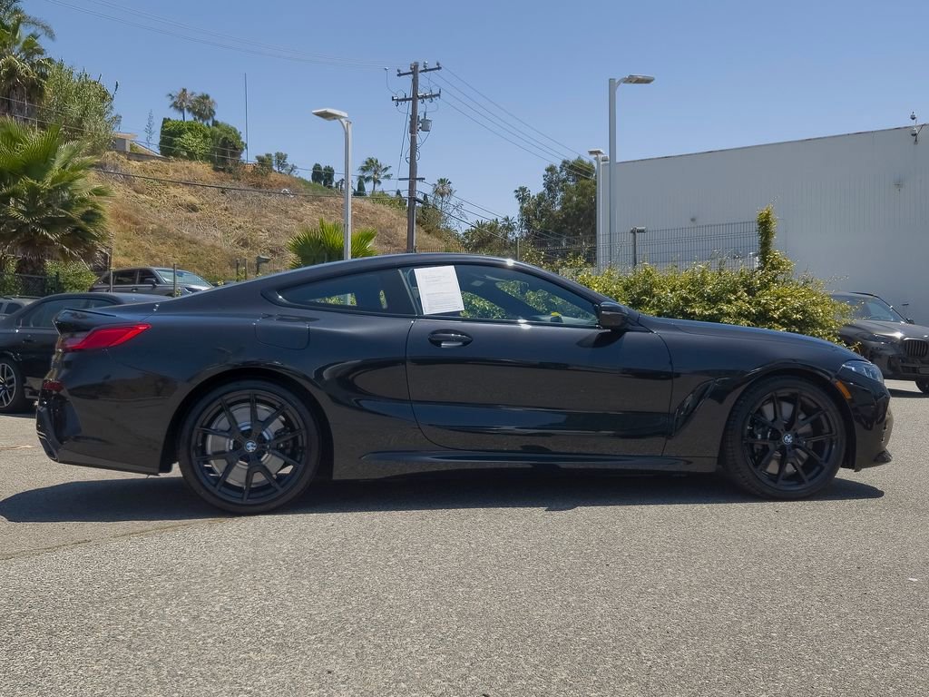 Used 2025 BMW 840i Coupe w/ M Sport Professional Package RWD image 4