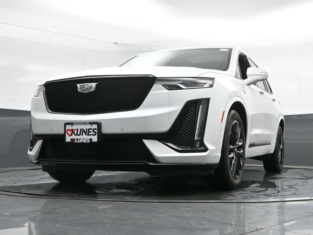 Used 2024 Cadillac XT6 Sport w/ LPO, ONYX Package AWD/4WD image 45