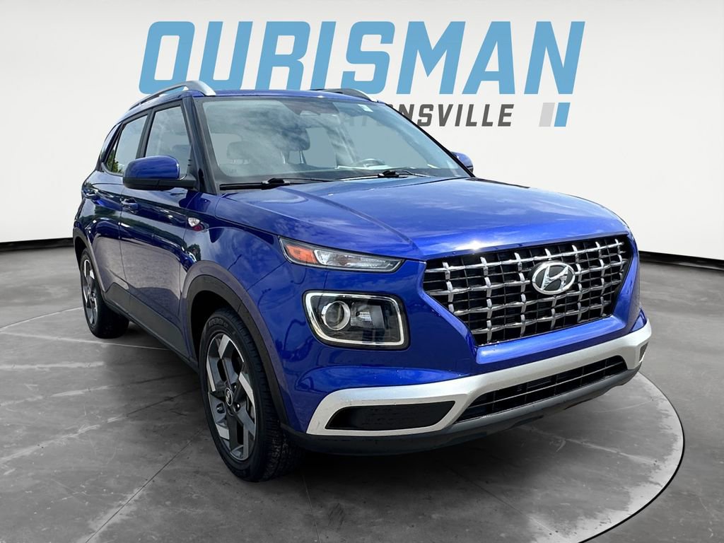 Used 2025 Hyundai Venue SEL