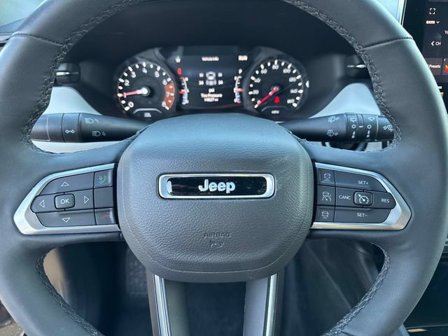Used 2023 Jeep Compass Limited AWD/4WD image 24