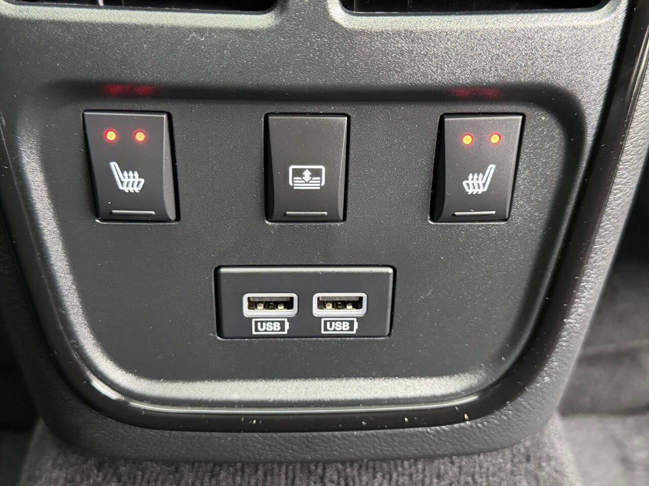 Used 2022 Chrysler 300 S w/ Comfort Group image 19