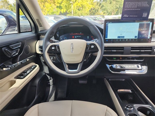 New 2026 Lincoln Corsair Premiere image 12