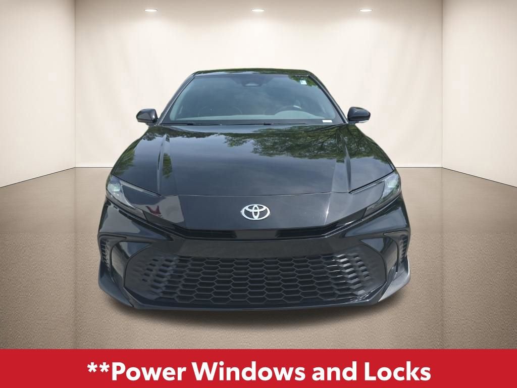 Used 2026 Toyota Camry SE image 13