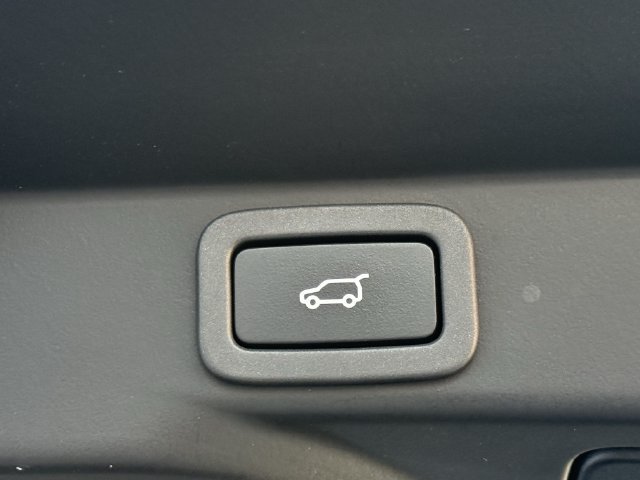 Used 2019 Land Rover Range Rover Sport HST AWD/4WD image 34