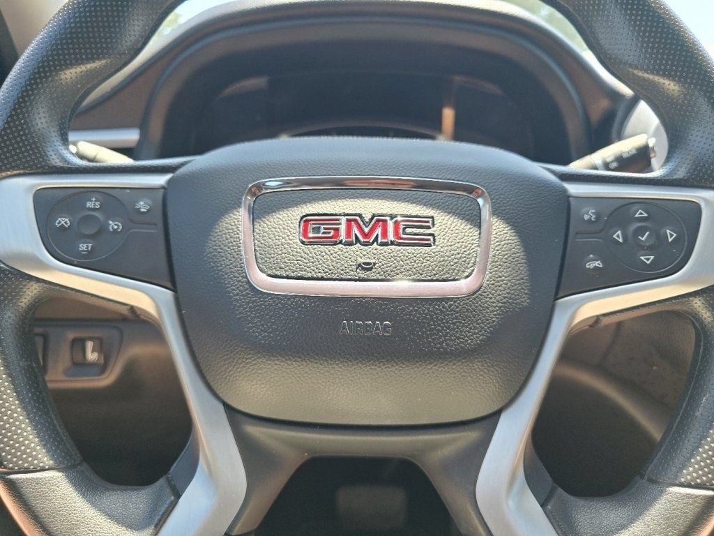 Used 2023 GMC Acadia SLE w/ Driver Convenience Package FWD image 20