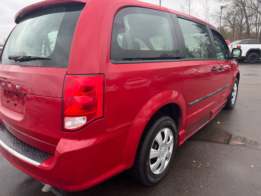 Used 2014 Dodge Grand Caravan SE image 11