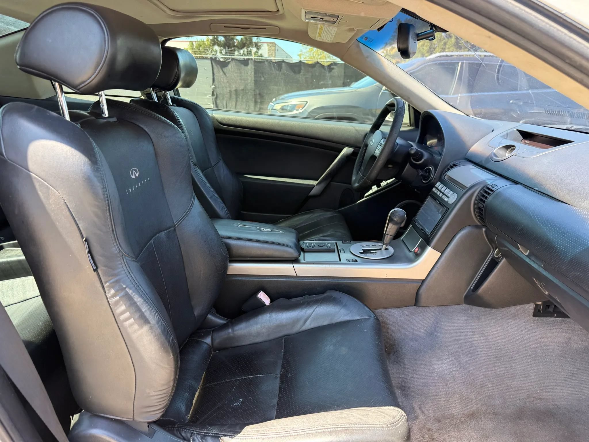 Used 2004 INFINITI G35 Coupe w/ Premium Pkg RWD image 18
