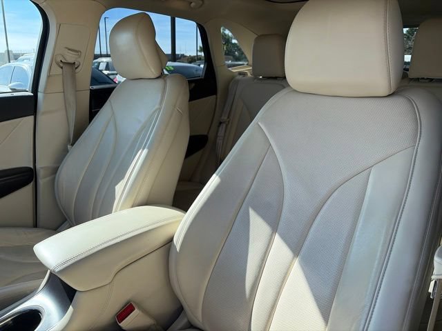 Used 2016 Lincoln MKC Reserve AWD/4WD image 13