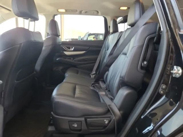 Used 2019 Subaru Ascent Limited AWD/4WD image 11