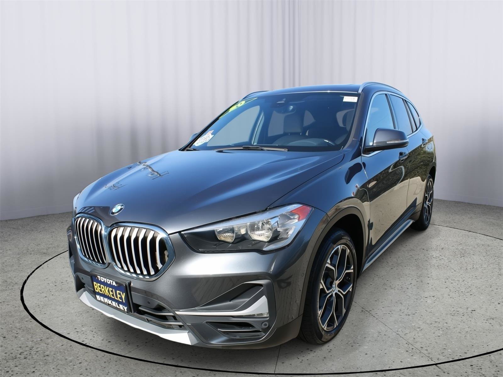 Used 2020 BMW X1 sDrive28i w/ Convenience Package FWD image 4