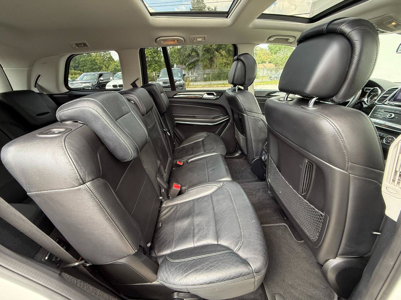 Used 2018 Mercedes-Benz GLS 550 4MATIC image 30