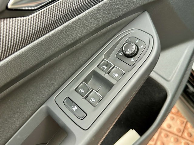 Certified 2025 Volkswagen GTI Autobahn image 11