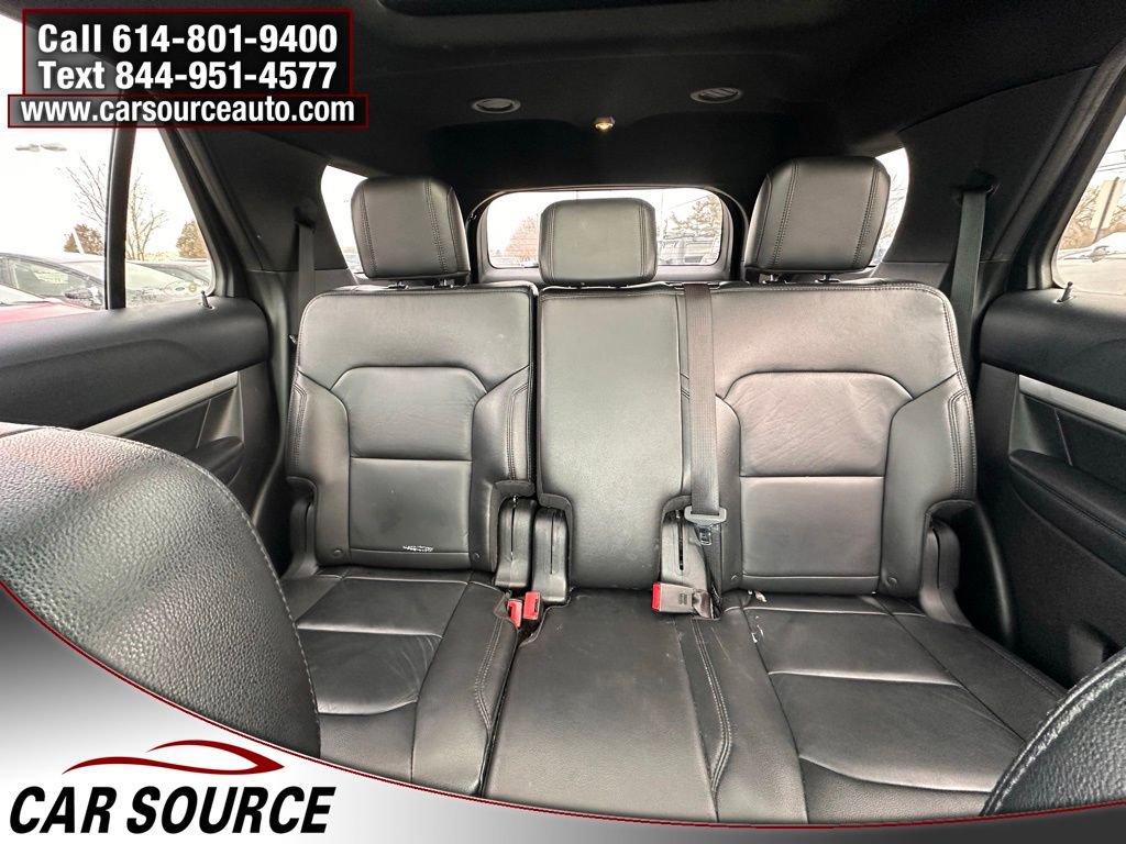 Used 2016 Ford Explorer XLT w/ Equipment Group 202A image 14