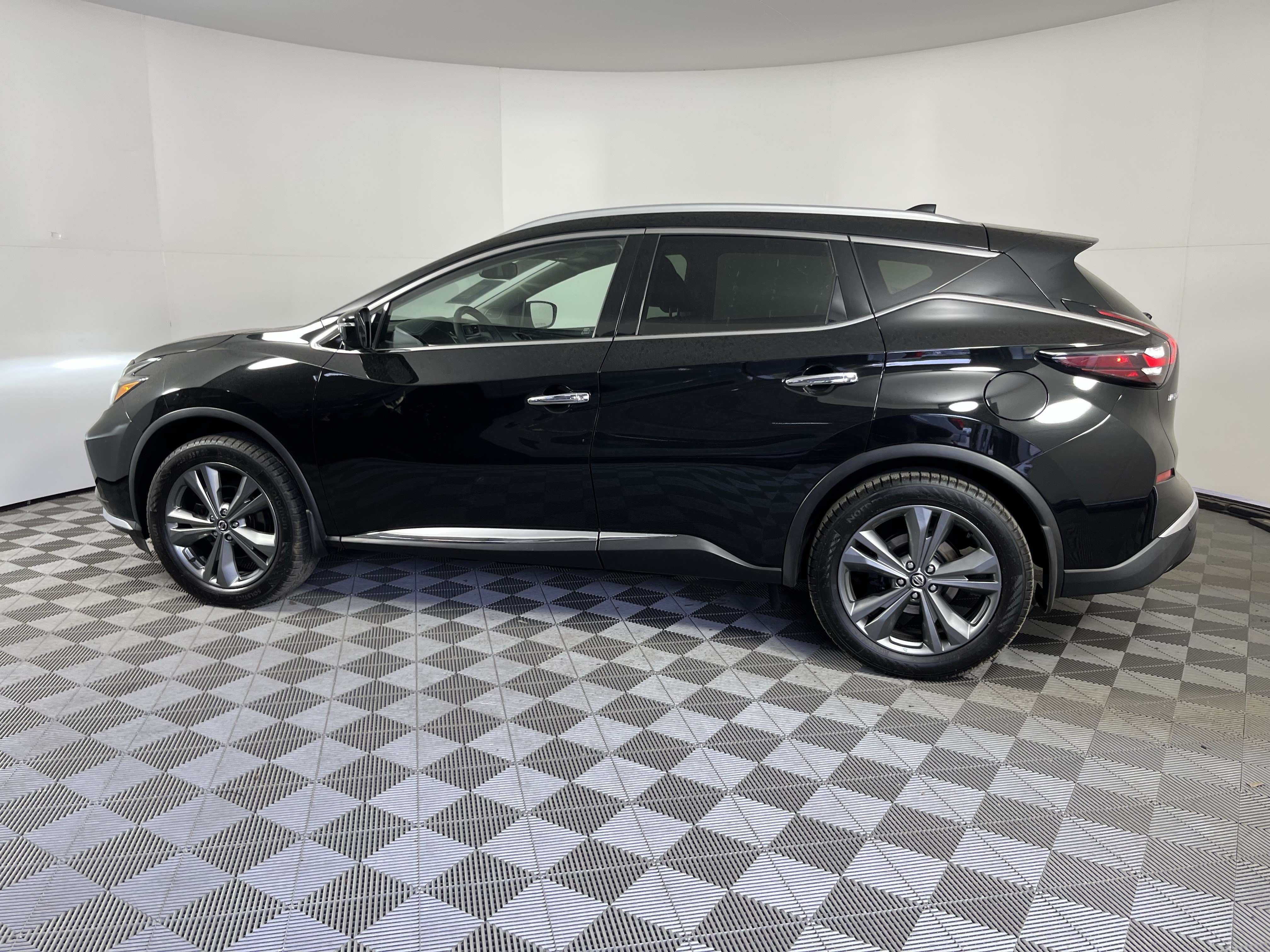 Used 2019 Nissan Murano Platinum AWD/4WD image 4